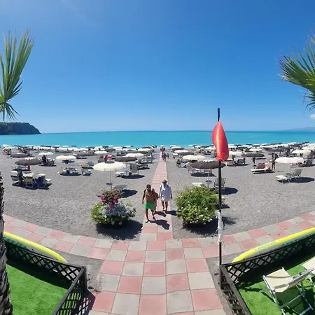 Casa de hóspedes Max Praia a Mare